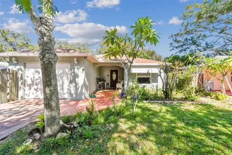 4033 40th Avenue N St Petersburg FL 33714