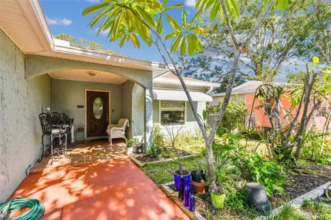 4033 40th Avenue N St Petersburg FL 33714