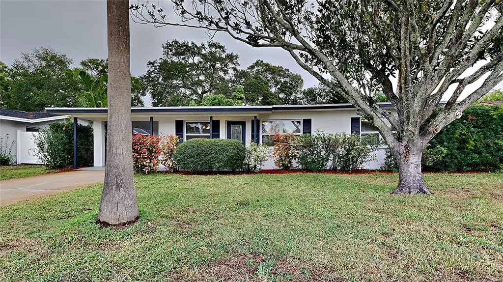 11667 Oval Drive E Largo FL 33774