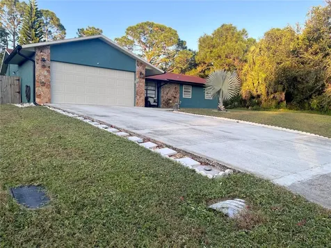 343 Collings Street SE Palm Bay FL 32909