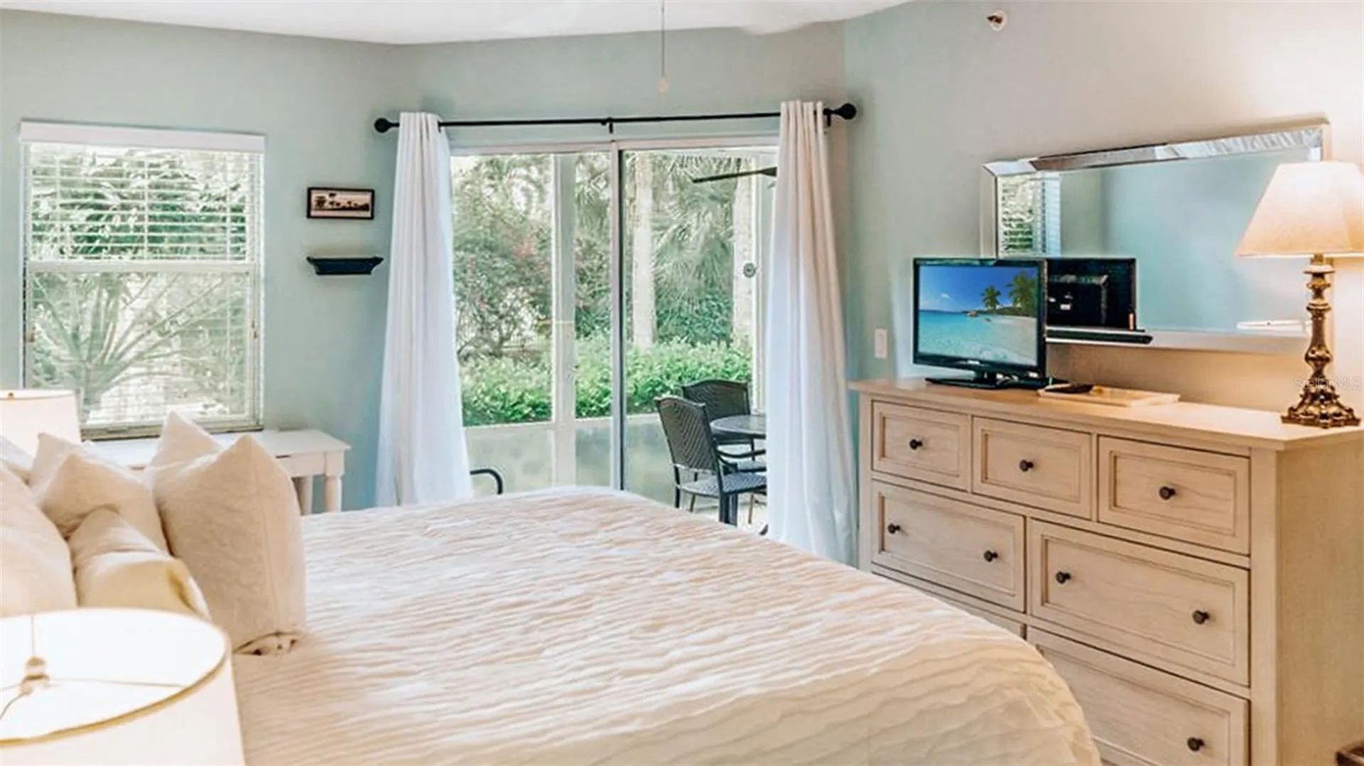 1272 Siesta Bayside Drive Sarasota FL 34242