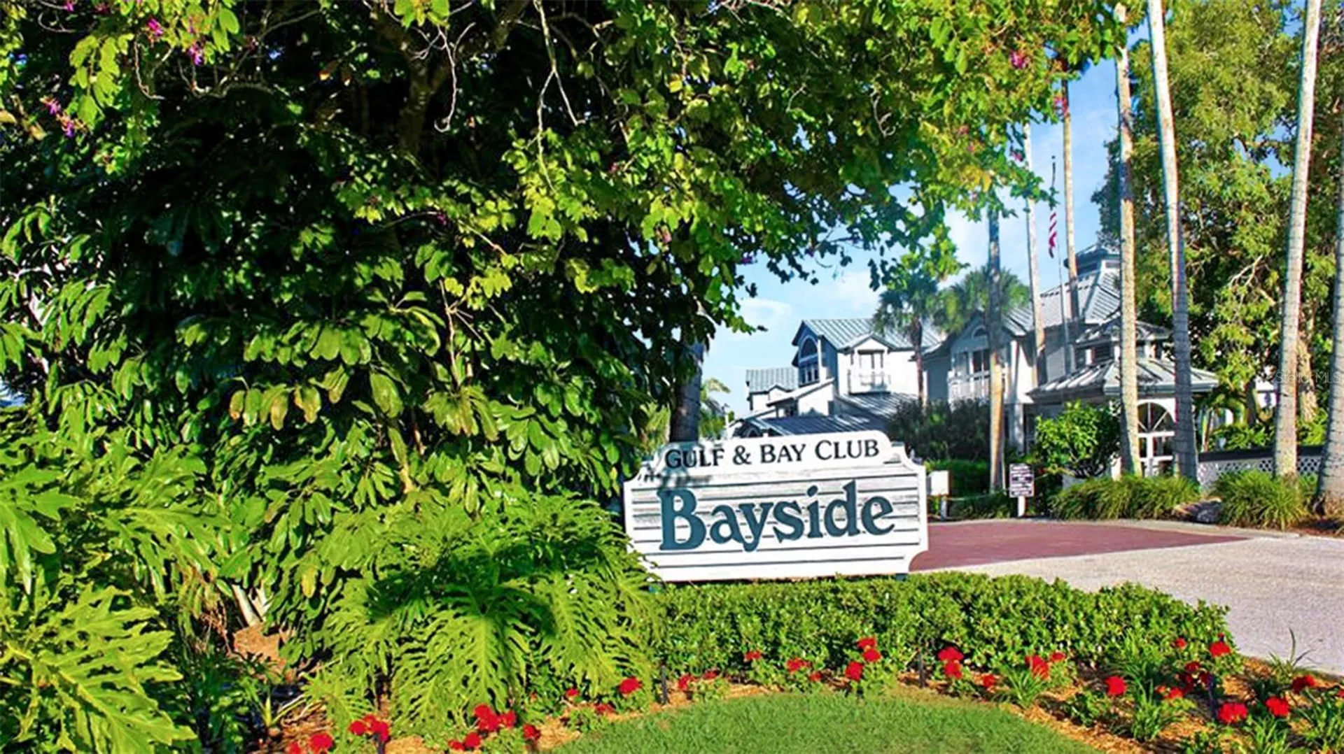 1272 Siesta Bayside Drive Sarasota FL 34242