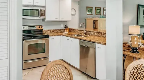 1272 Siesta Bayside Drive Sarasota FL 34242