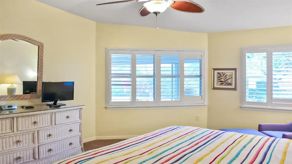 1241 Siesta Bayside Drive Sarasota FL 34242