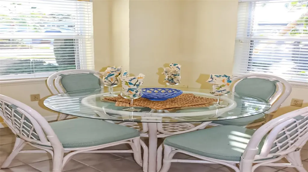1241 Siesta Bayside Drive Sarasota FL 34242