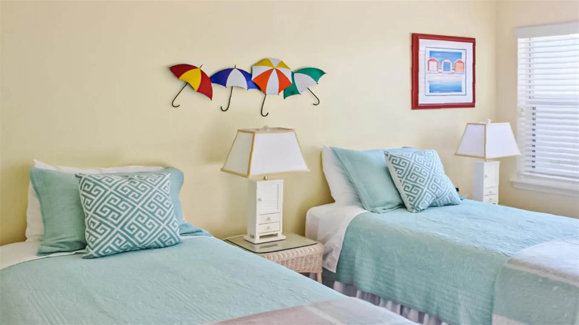 1241 Siesta Bayside Drive Sarasota FL 34242