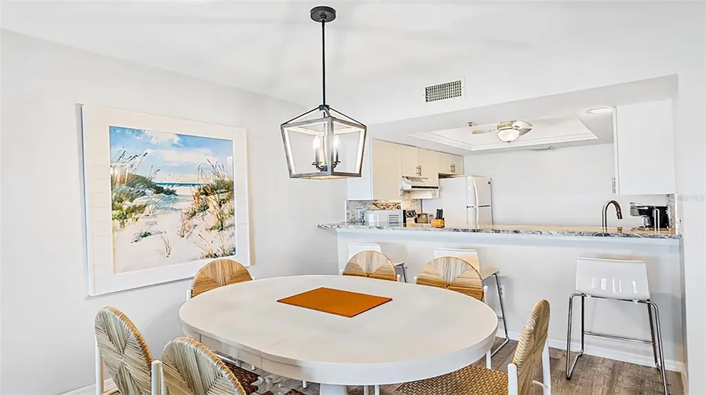 1360 Siesta Bayside Drive Sarasota FL 34242