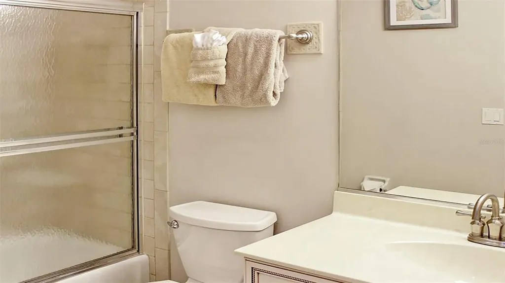 1269 Siesta Bayside Drive Sarasota FL 34242