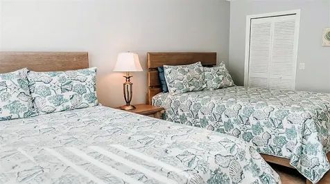 1269 Siesta Bayside Drive Sarasota FL 34242