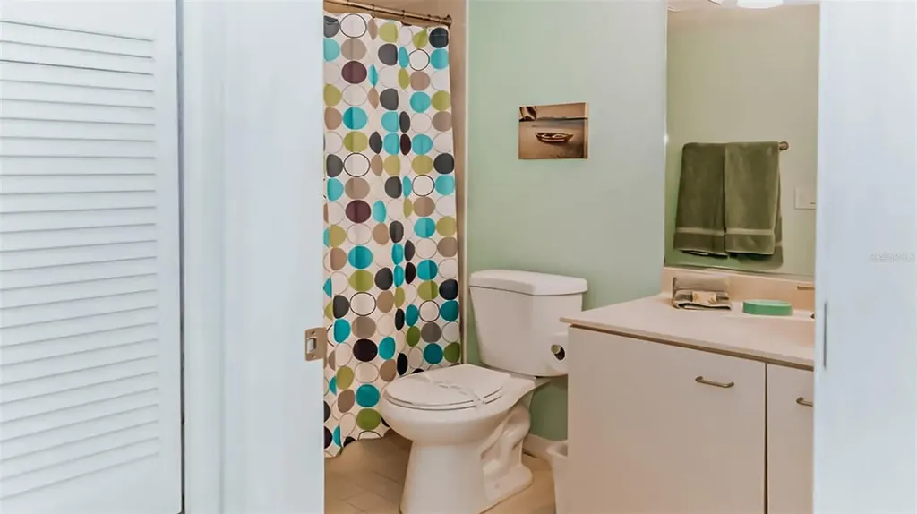 1226 Siesta Bayside Drive Sarasota FL 34242