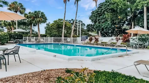 1226 Siesta Bayside Drive Sarasota FL 34242