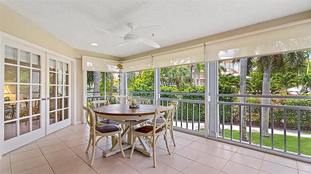 Sarasota FL 34242
