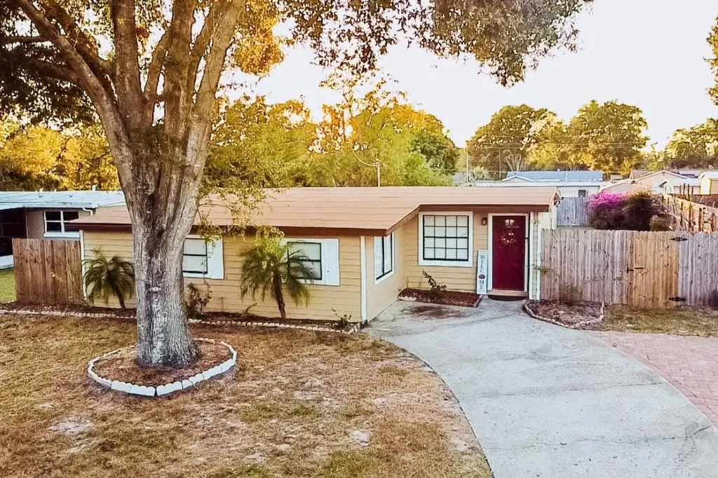 520 Michigan Avenue Altamonte Springs FL 32714