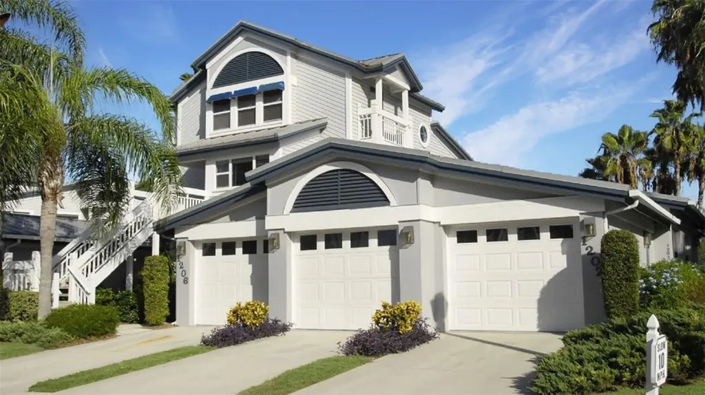 1200 Siesta Bayside Drive Sarasota FL 34242