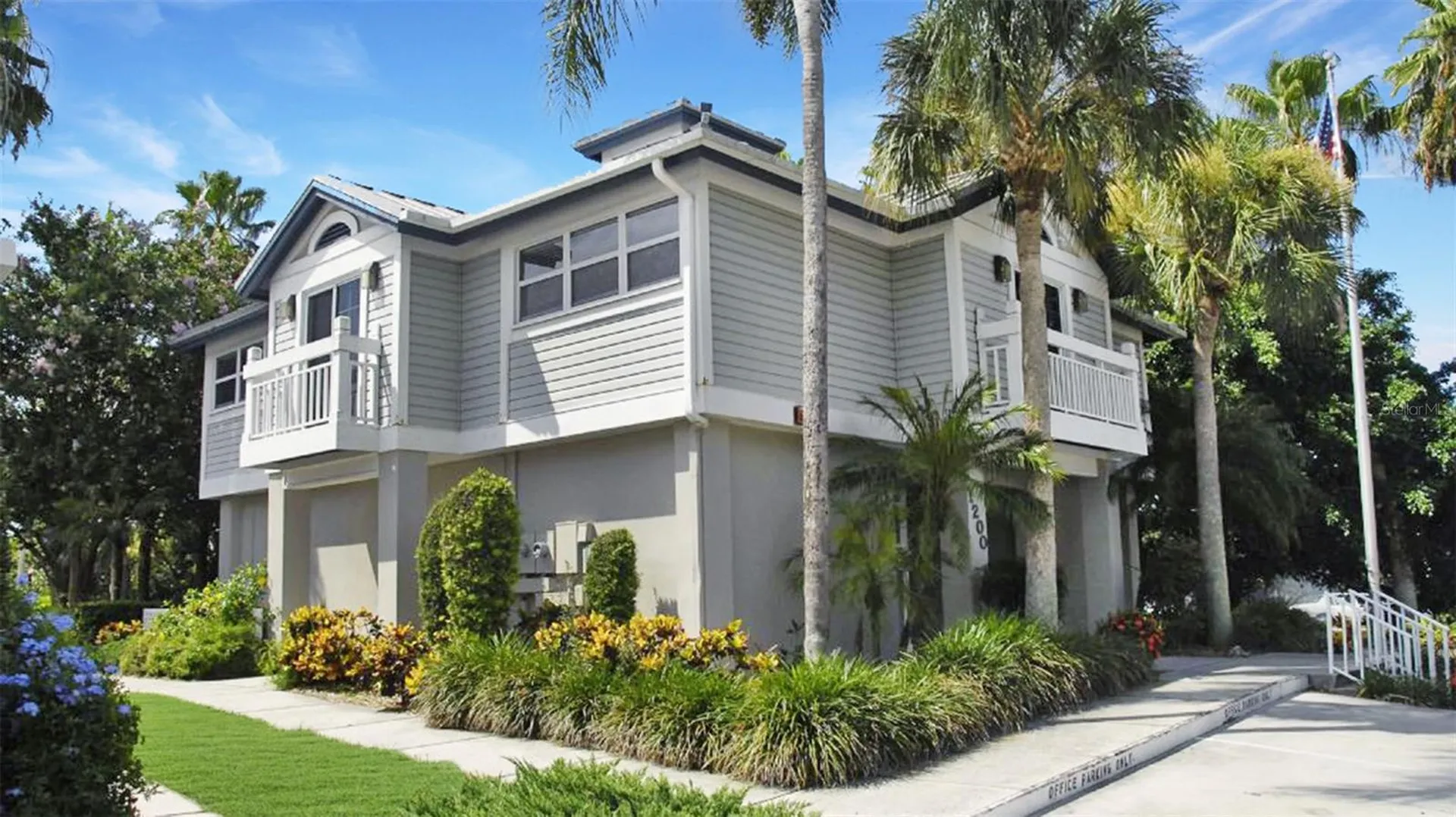 1200 Siesta Bayside Drive Sarasota FL 34242