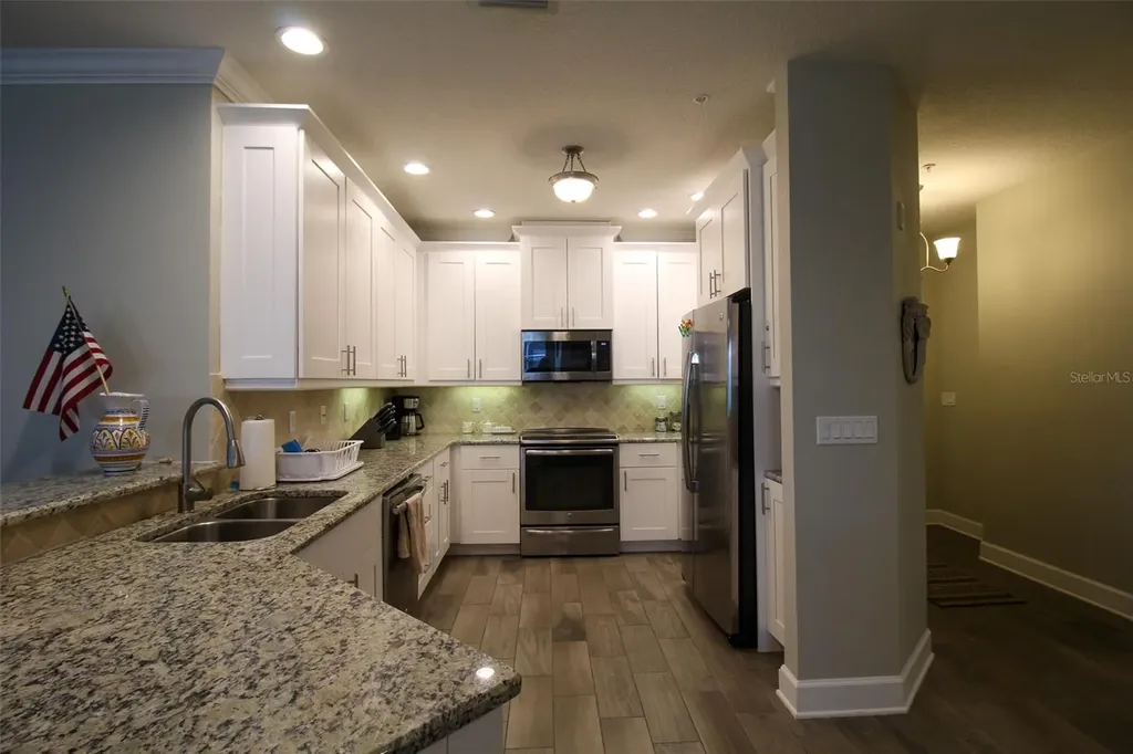 7710 34th Avenue W Bradenton FL 34209