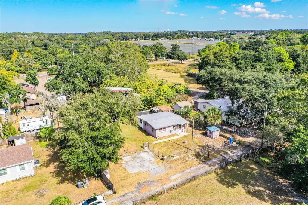 2730 Chorba Drive Plant City FL 33567