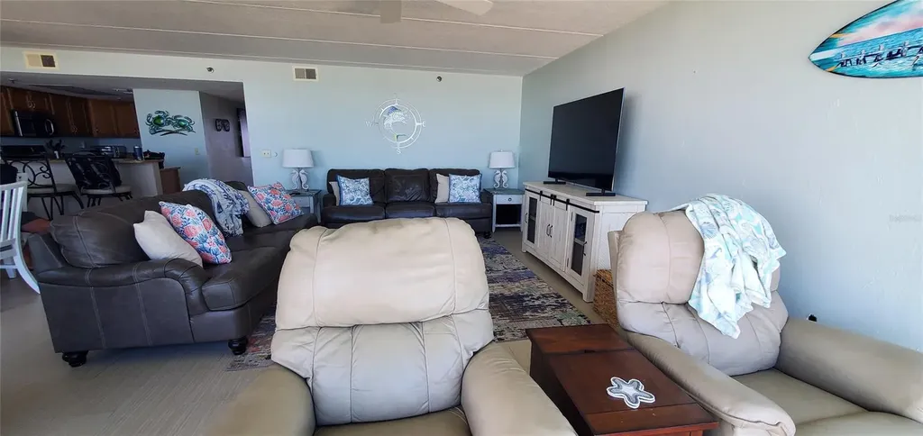 6727 Turtlemound Road New Smyrna Beach FL 32169