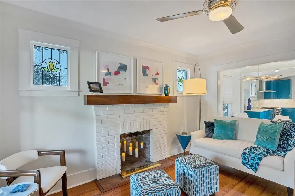 1716 Oak Street Sarasota FL 34236