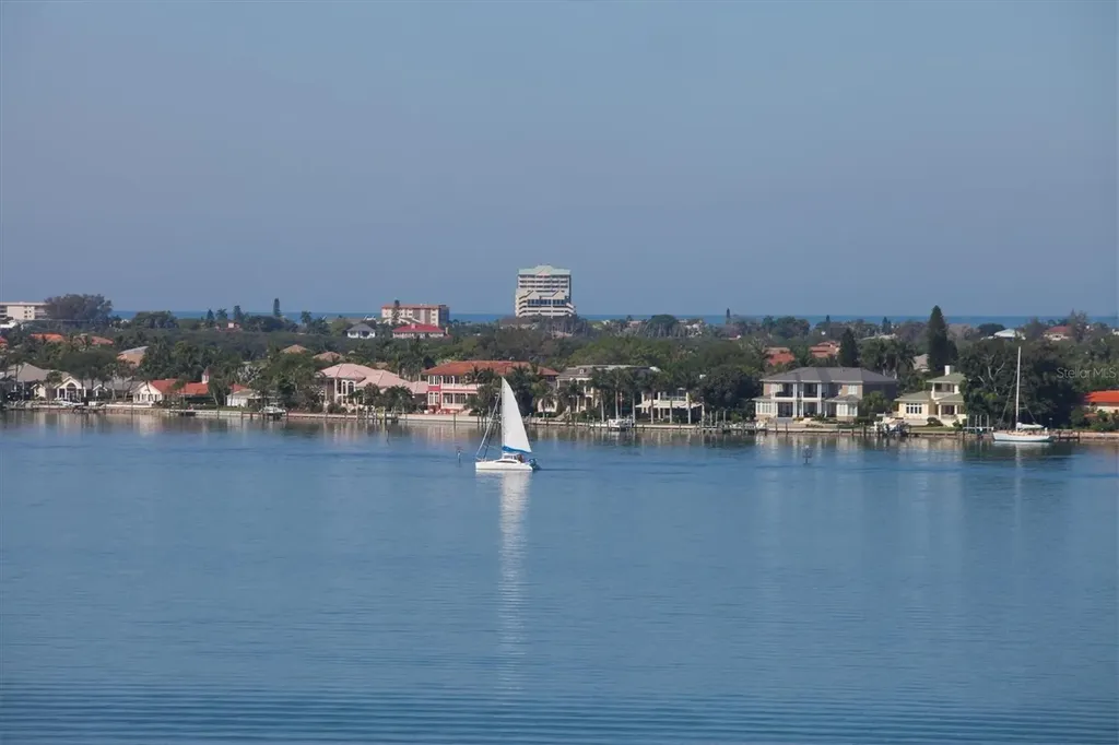 1716 Oak Street Sarasota FL 34236