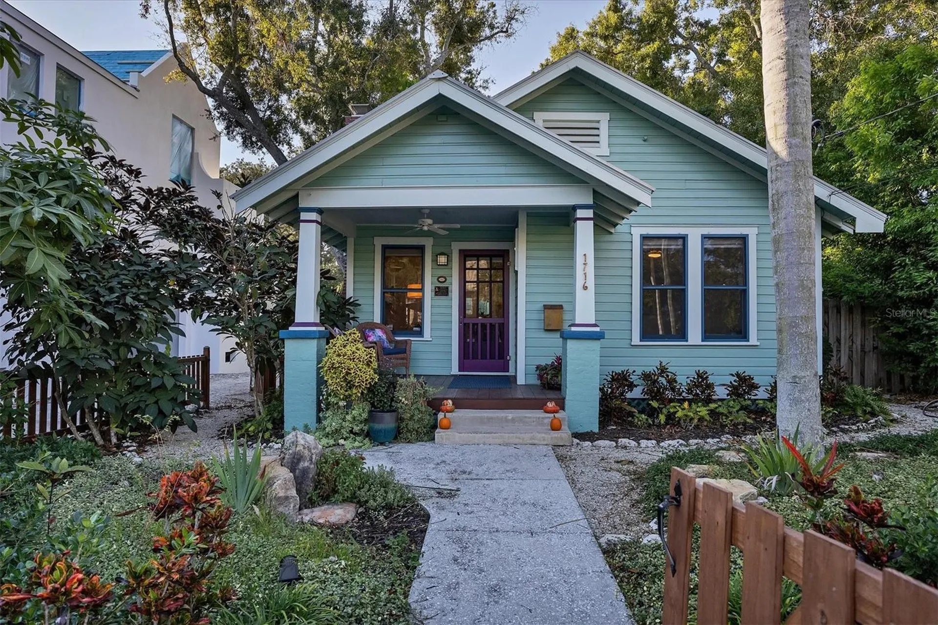 1716 Oak Street Sarasota FL 34236