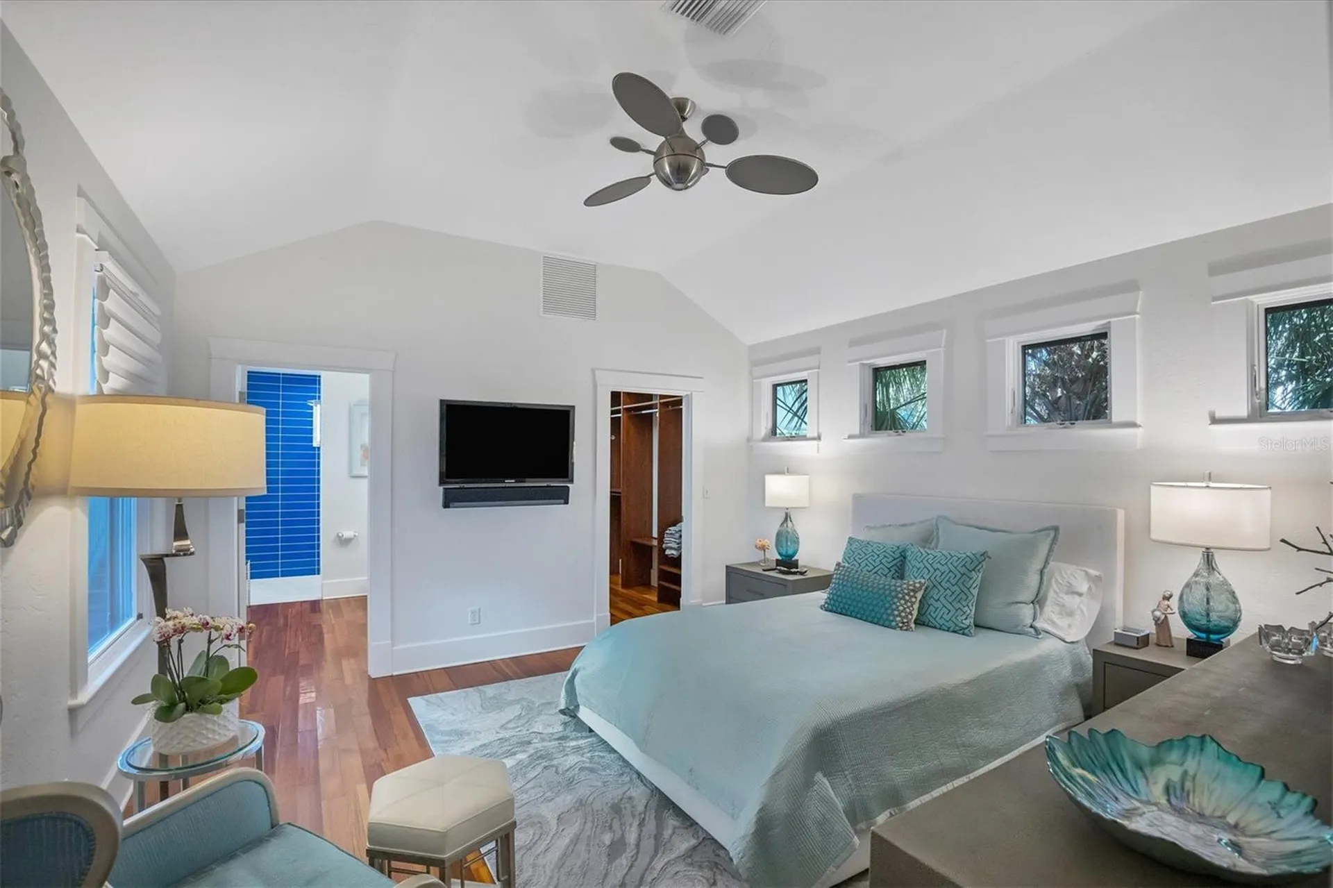 1716 Oak Street Sarasota FL 34236