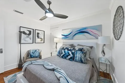 1716 Oak Street Sarasota FL 34236