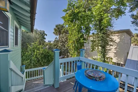 1716 Oak Street Sarasota FL 34236