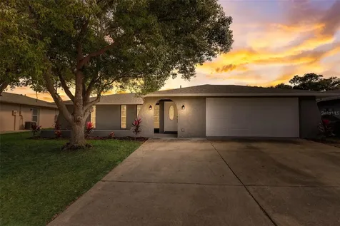 9136 Farmington Lane Port Richey FL 34668