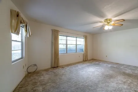 21812 SE 71st Avenue Hawthorne FL 32640