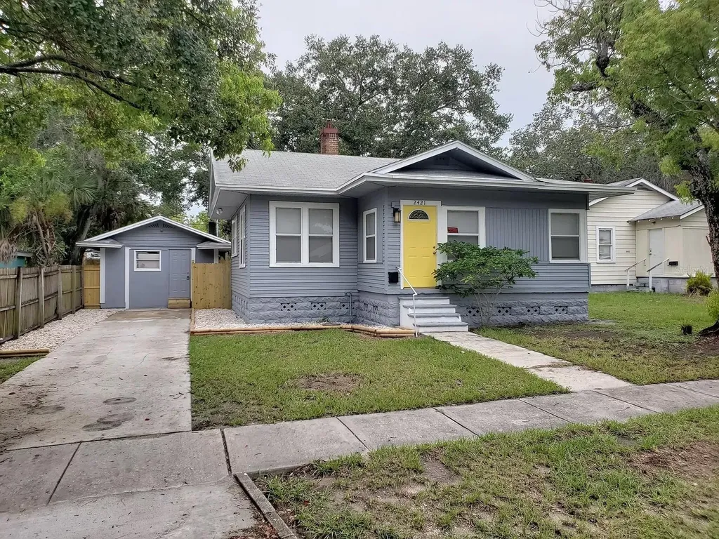 2421 20th Street S St Petersburg FL 33712