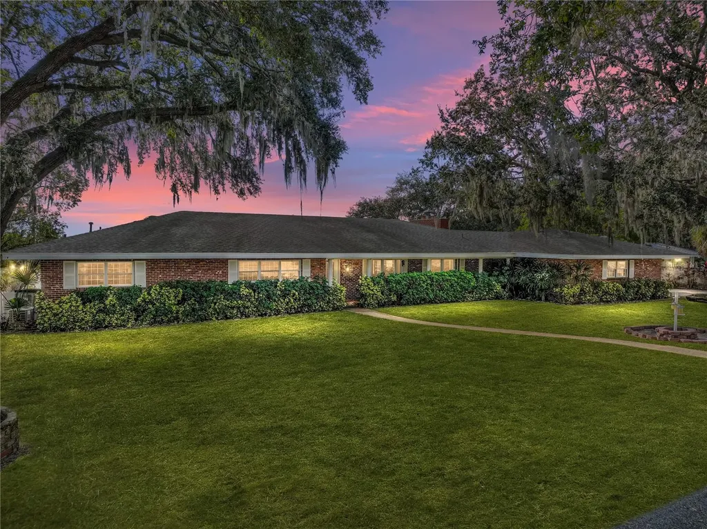 3200 Lake Breeze Drive Haines City FL 33844