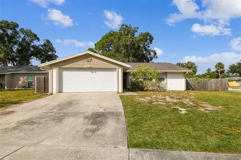8401 Woodbrier Court Tampa FL 33615