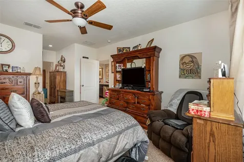 2597 Grand Central Avenue Tavares FL 32778