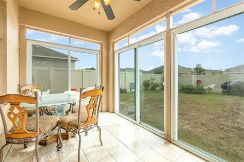 2597 Grand Central Avenue Tavares FL 32778