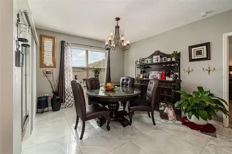 2597 Grand Central Avenue Tavares FL 32778