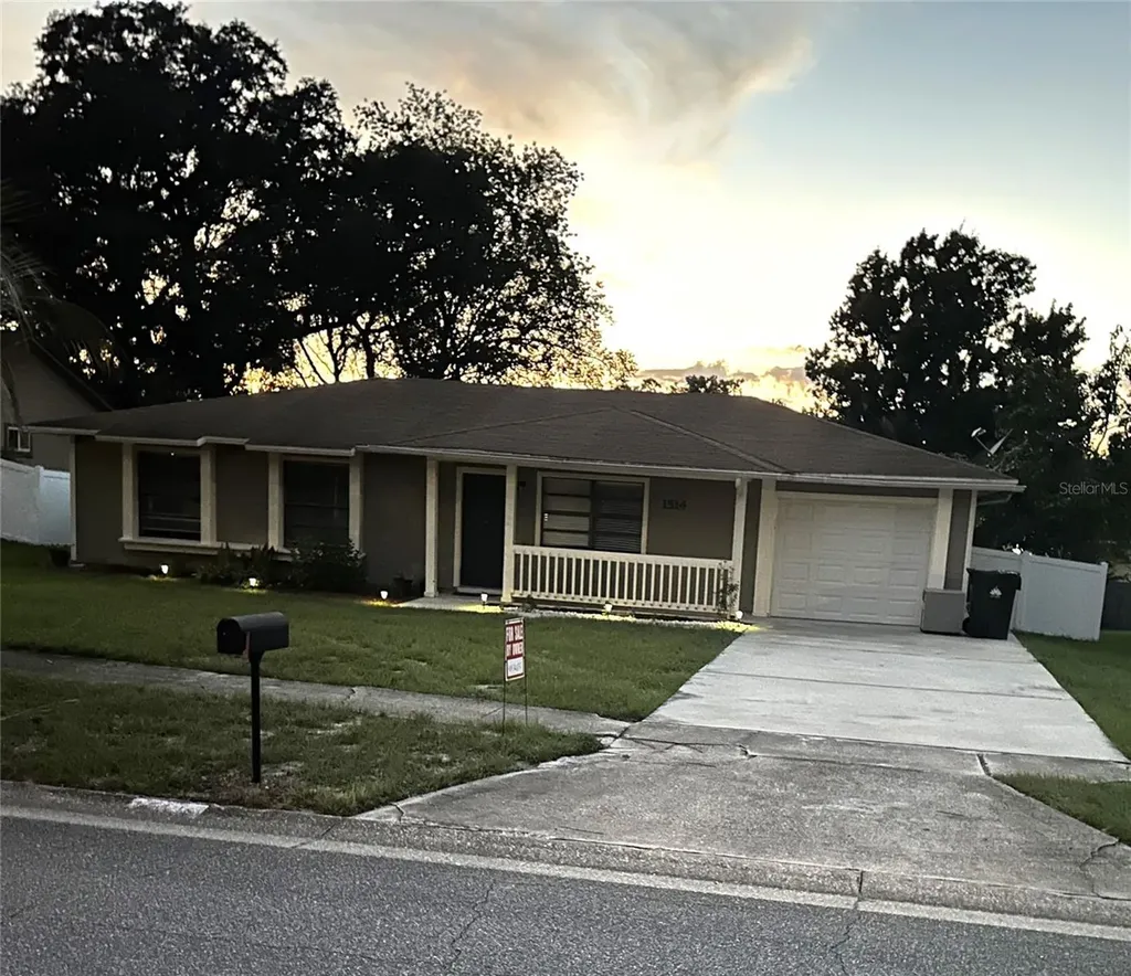 1514 Prairie Lake Boulevard Ocoee FL 34761