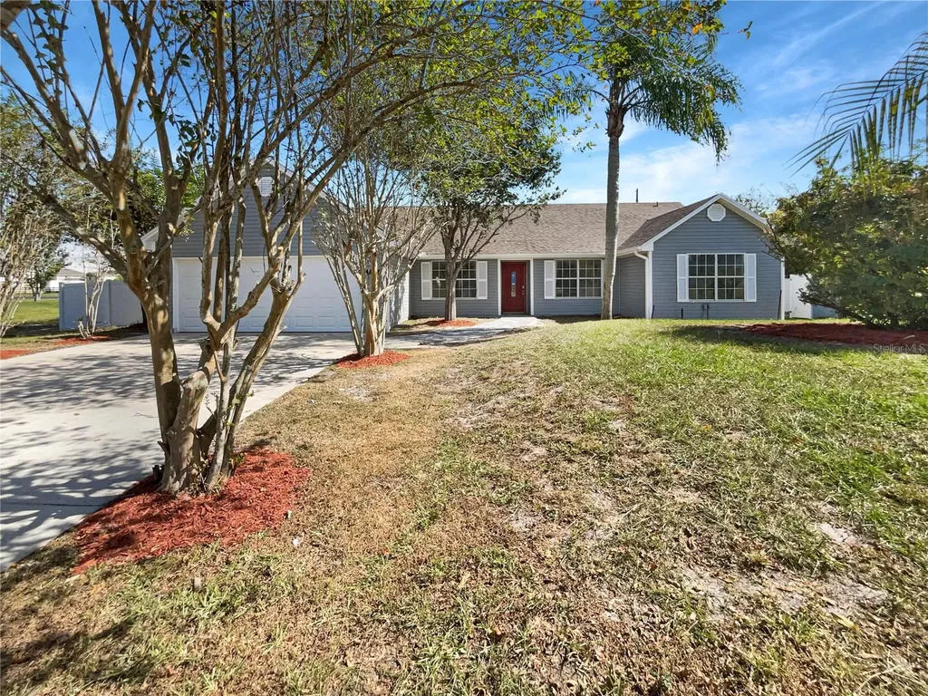 1810 Lisa Lane Kissimmee FL 34744