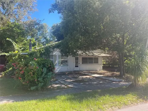 141 Pearl Street Auburndale FL 33823