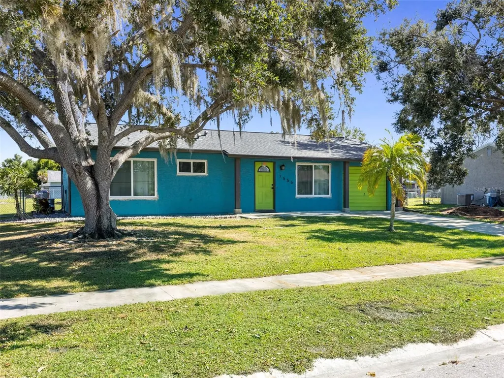 7556 Hanchey Street North Port FL 34287