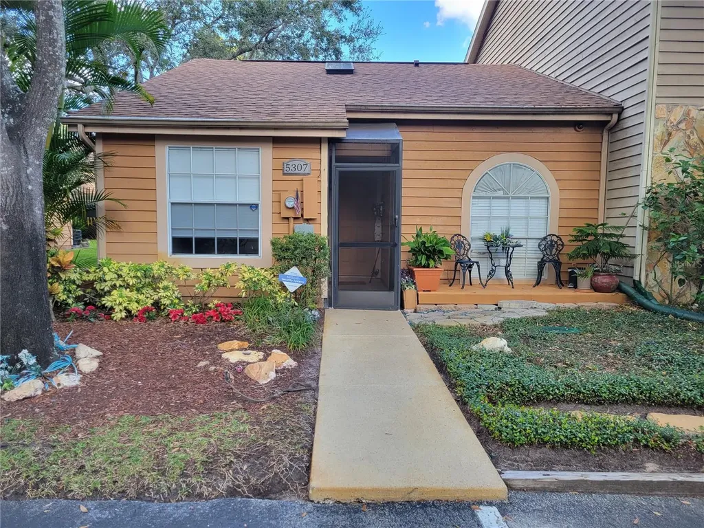 5307 Rollinsford Court Tampa FL 33624