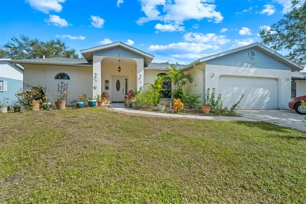2317 Tall Oak Court Sarasota FL 34232
