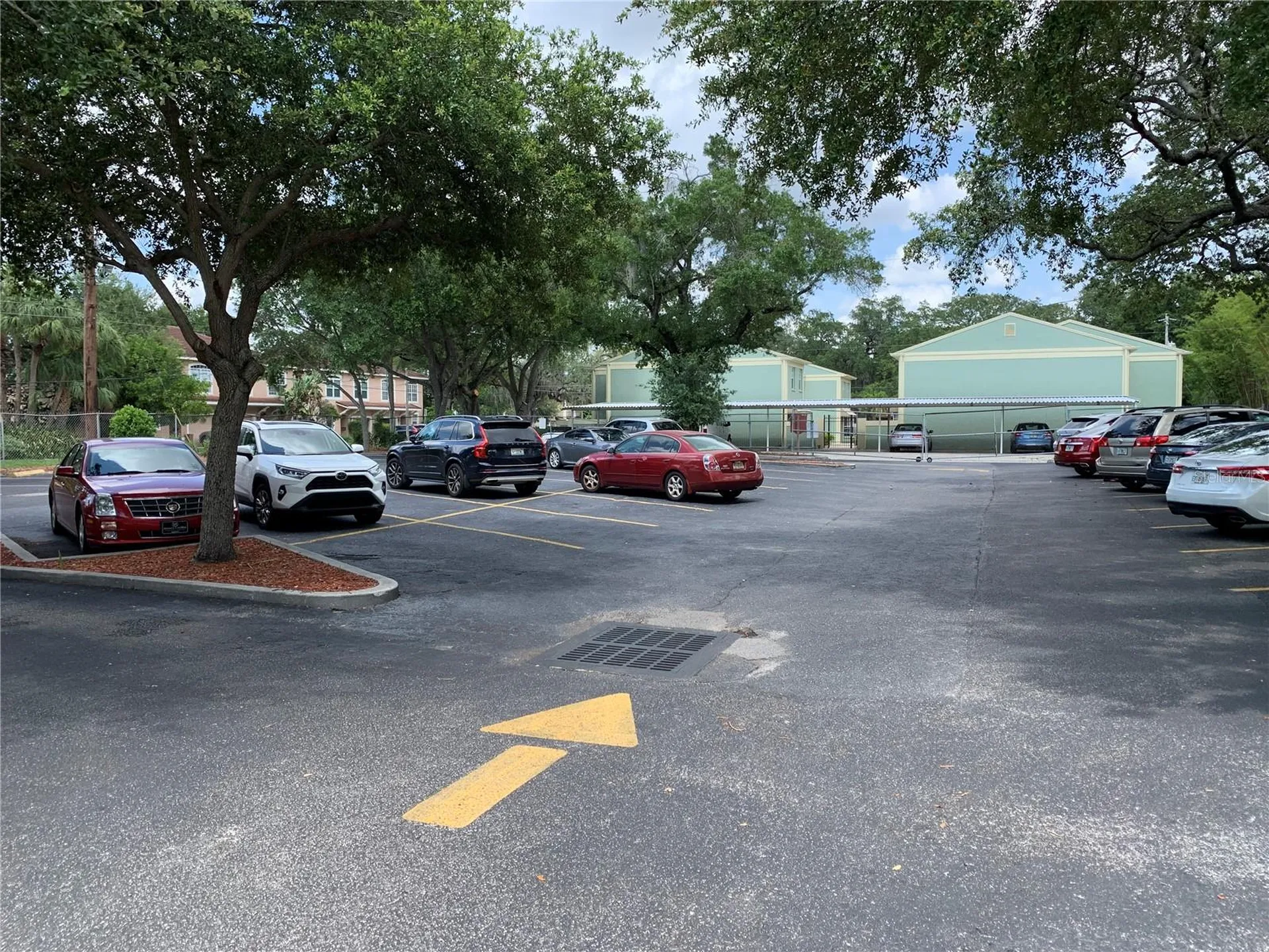 2111 W Swann Avenue Tampa FL 33606