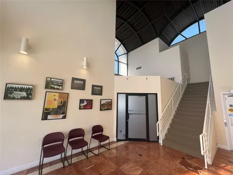 2111 W Swann Avenue Tampa FL 33606