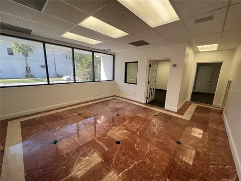 2111 W Swann Avenue Tampa FL 33606