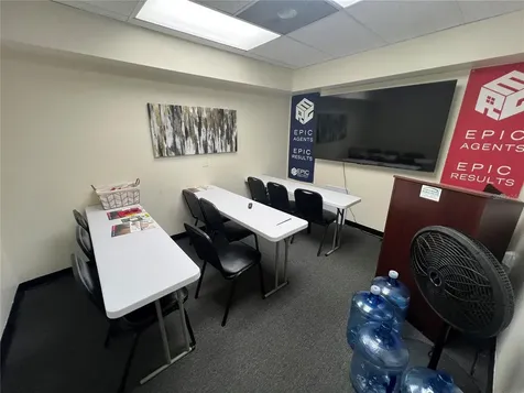 2111 W Swann Avenue Tampa FL 33606