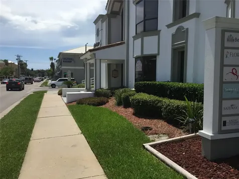 2111 W Swann Avenue Tampa FL 33606