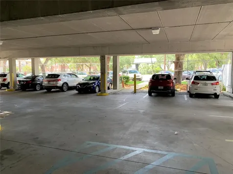 2111 W Swann Avenue Tampa FL 33606