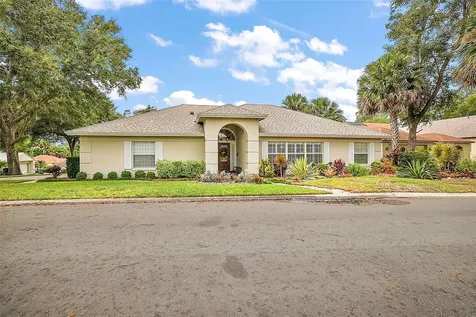 605 Sand Lake Court Mount Dora FL 32757