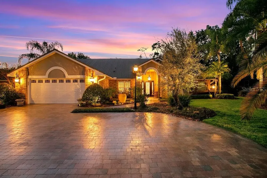 416 Soft Shadow Lane Debary FL 32713